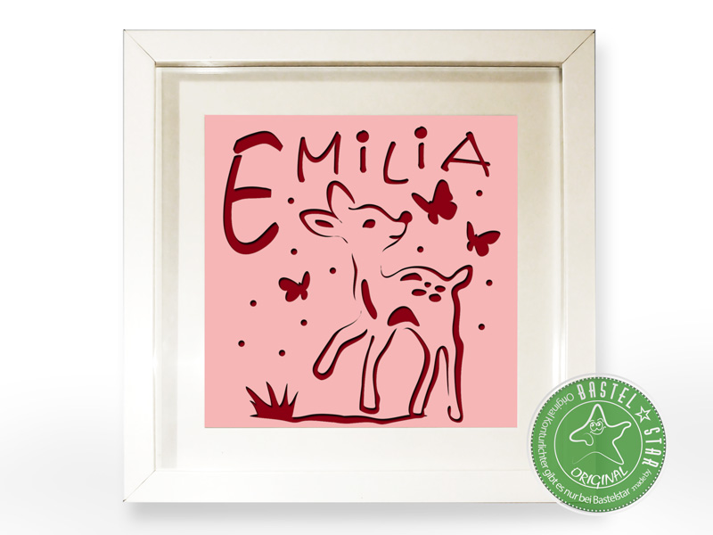 Reh mit Schmetterlingen Emilia